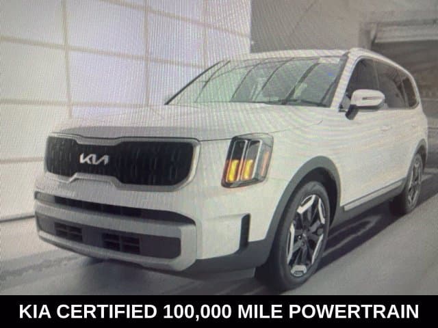 2025 Kia Telluride EX — photo 1 of 8