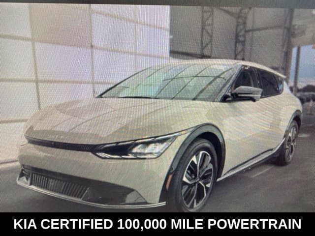 2023 Kia EV6 Wind — photo 1 of 12