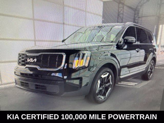 2025 Kia Telluride S — photo 1 of 5