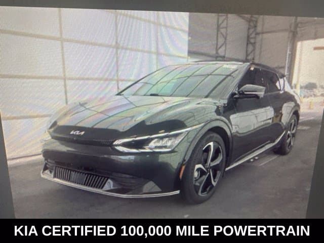 2023 Kia EV6 Base — photo 1 of 11