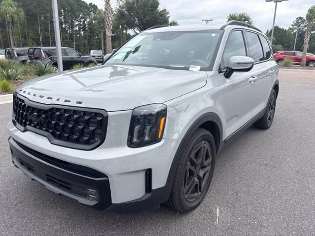 2025 Kia Telluride SX-Prestige X-Line — photo 1 of 9