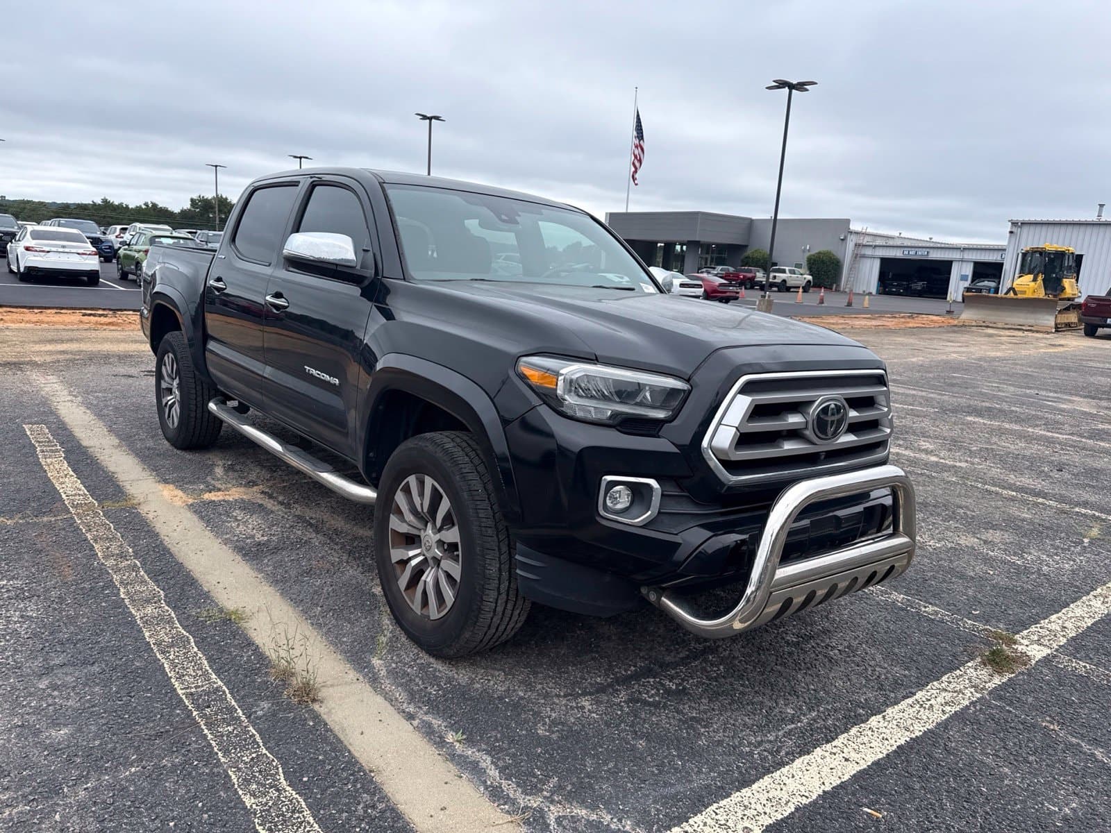 2021 Toyota Tacoma 2WD Limited — photo 1 of 8