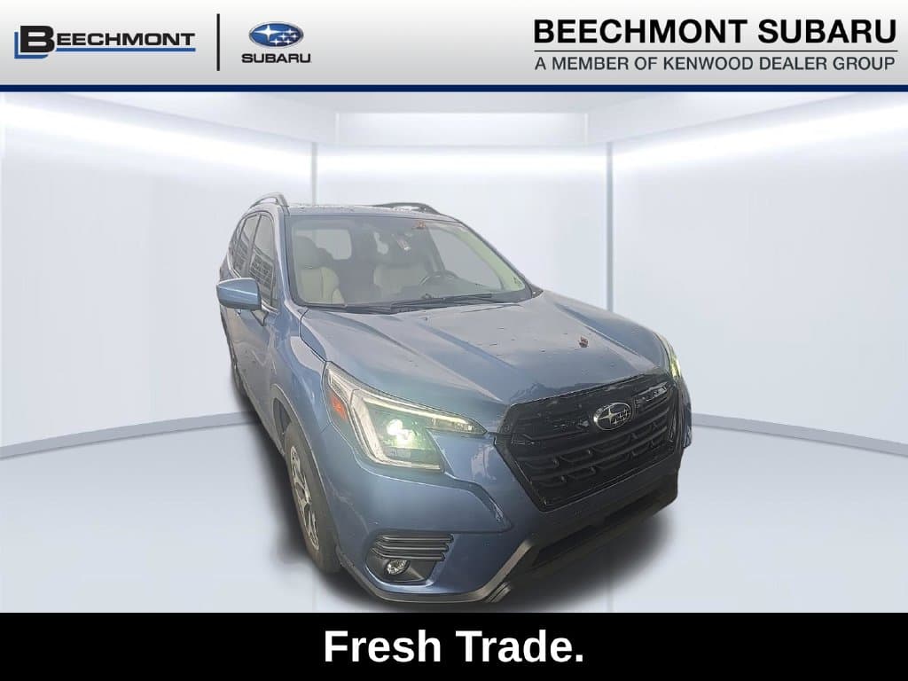 2024 Subaru Forester Premium — photo 1 of 16