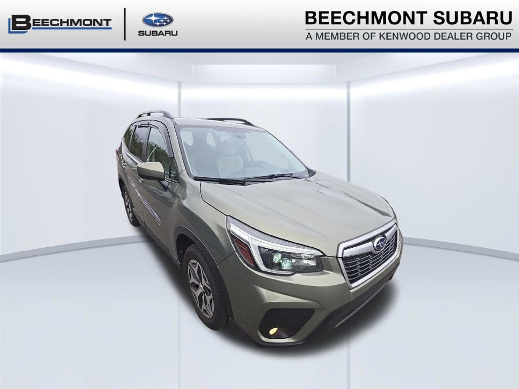 2021 Subaru Forester Premium — photo 1 of 18
