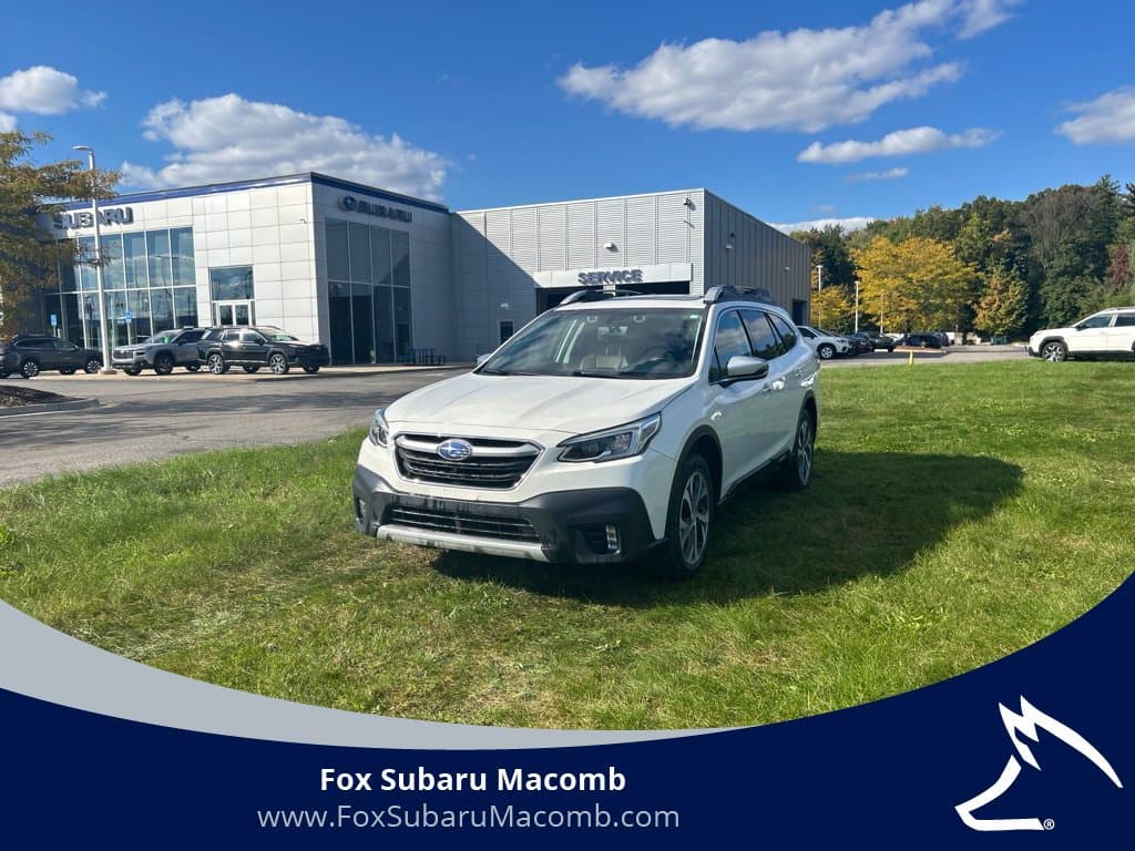 2020 Subaru Outback Touring XT — photo 1 of 16