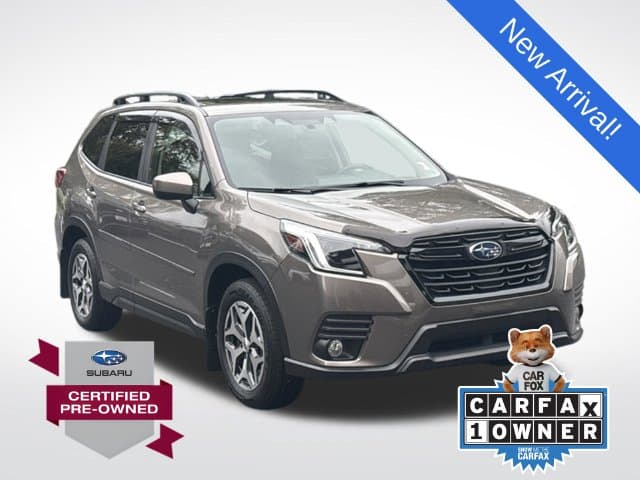 2022 Subaru Forester Premium — photo 1 of 13