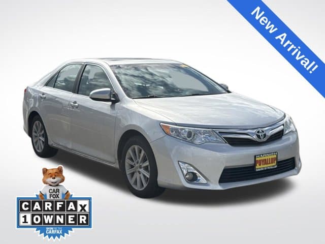 2012 Toyota Camry XLE — photo 1 of 14