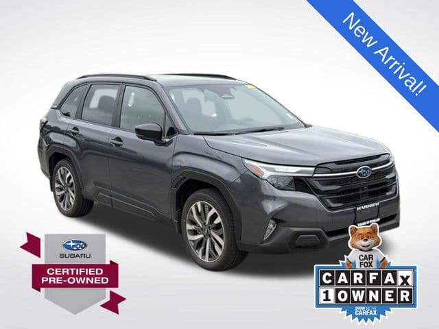 2025 Subaru Forester Touring — photo 1 of 11