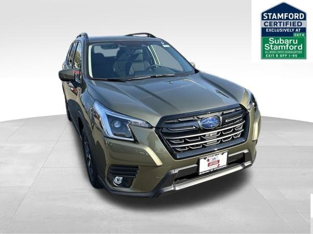 2024 Subaru Forester Premium — photo 1 of 33