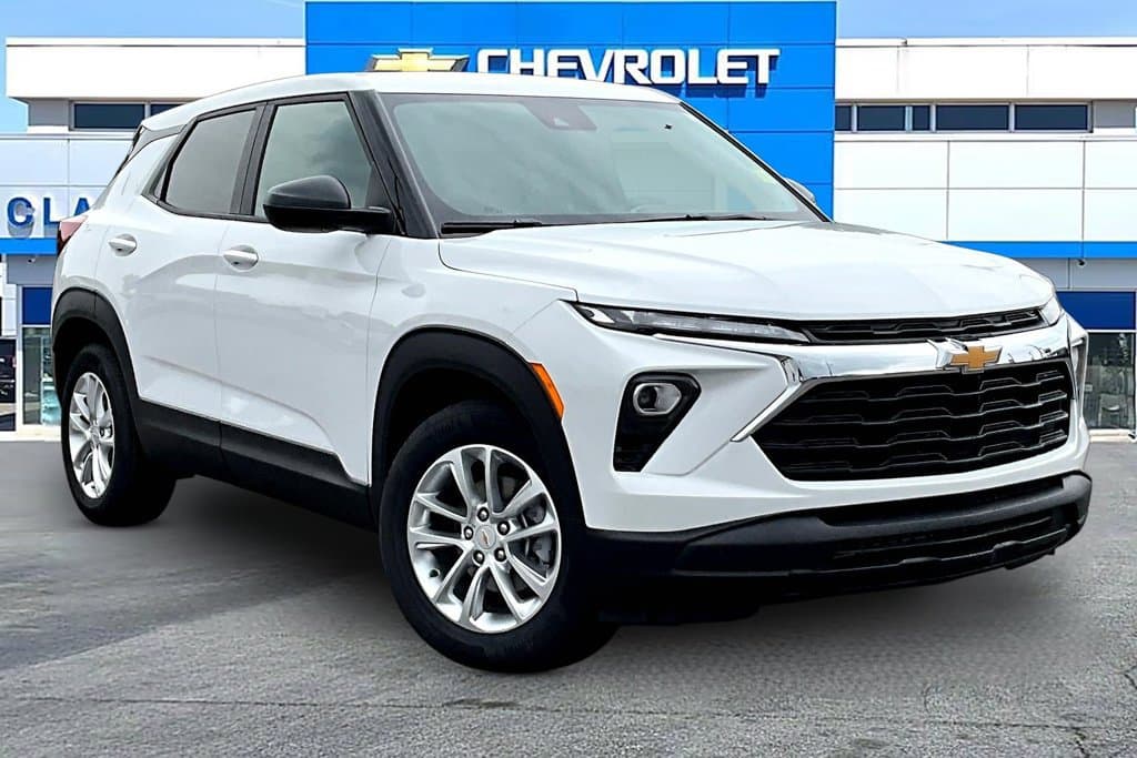 2026 Chevrolet Trailblazer LS — photo 1 of 20