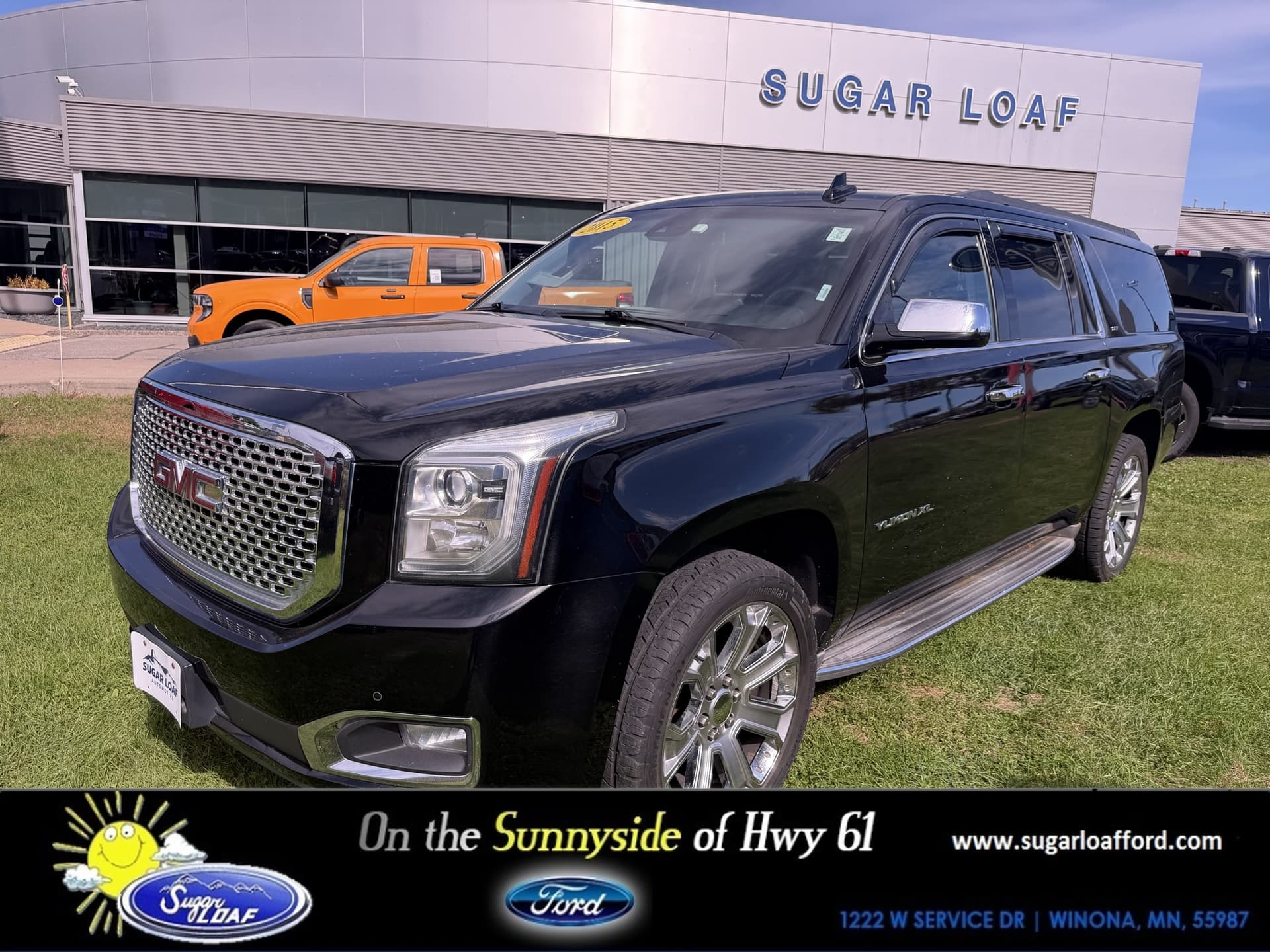 2015 GMC Yukon XL SLT — photo 1 of 11