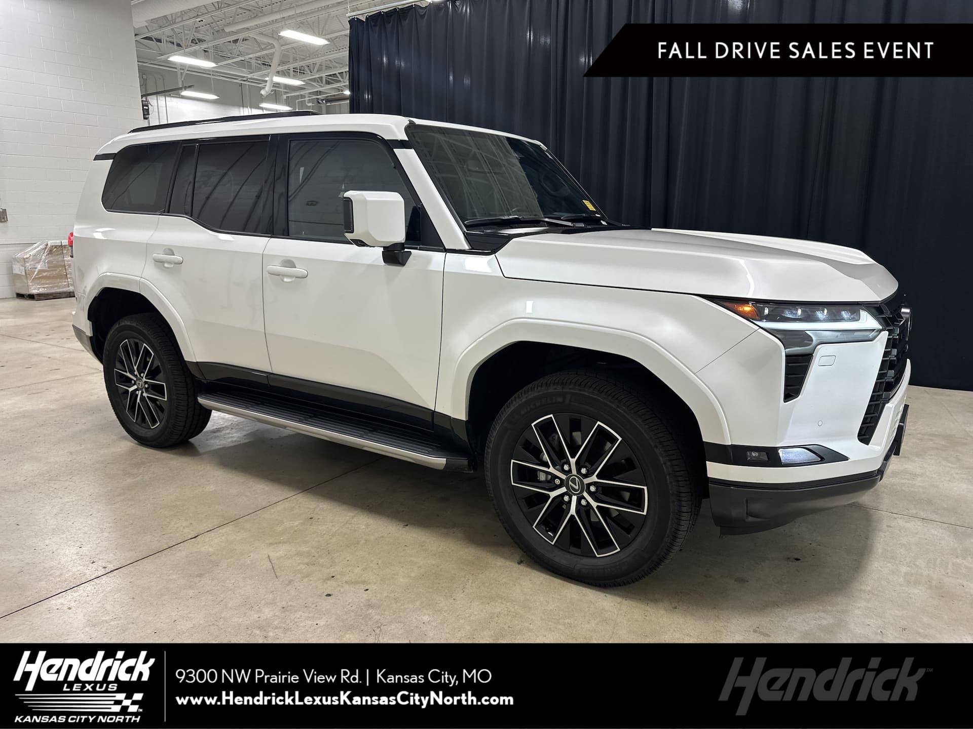 2024 Lexus GX Base — photo 1 of 37