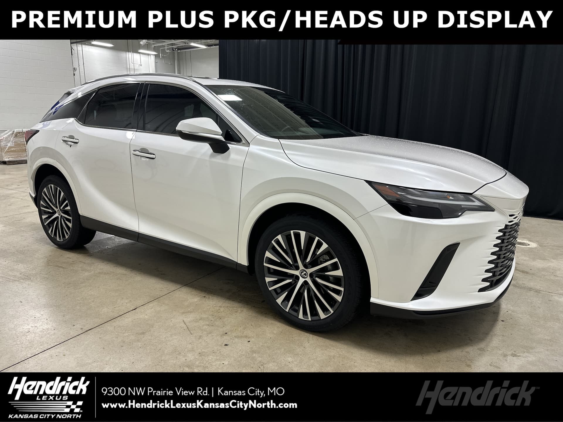2023 Lexus RX Base — photo 1 of 36
