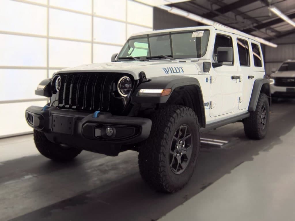 2024 Jeep Wrangler Base — photo 1 of 6