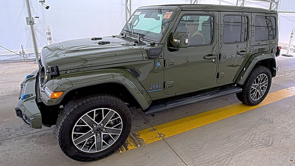 2024 Jeep Wrangler Base — photo 1 of 4