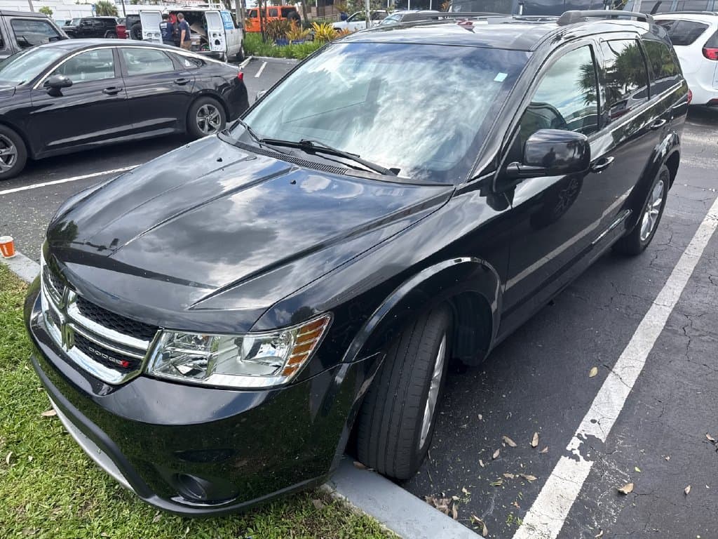 2013 Dodge Journey SXT — photo 1 of 6