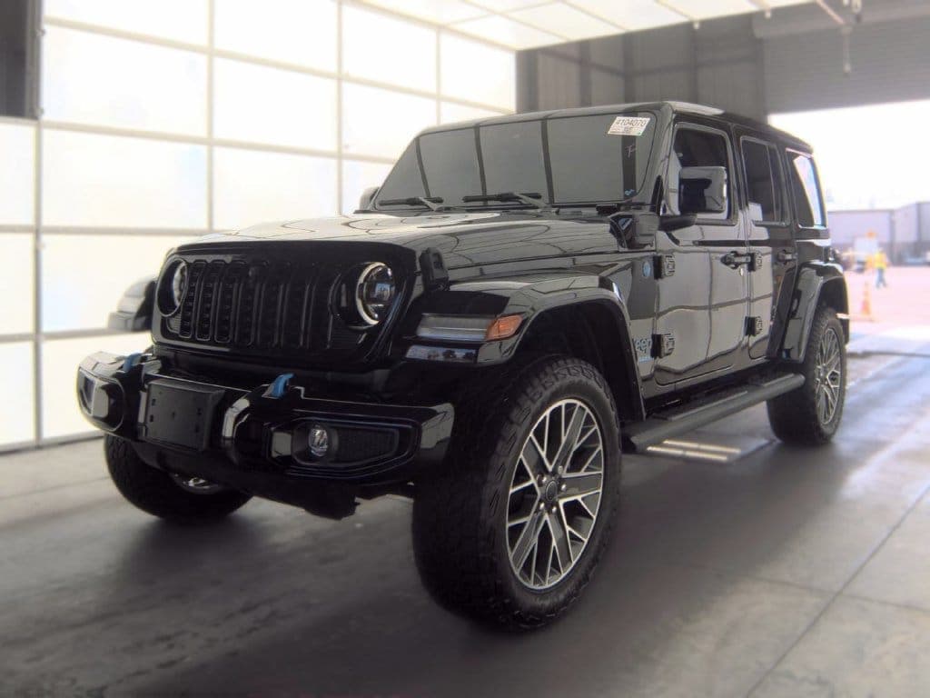 2024 Jeep Wrangler Base — photo 1 of 6