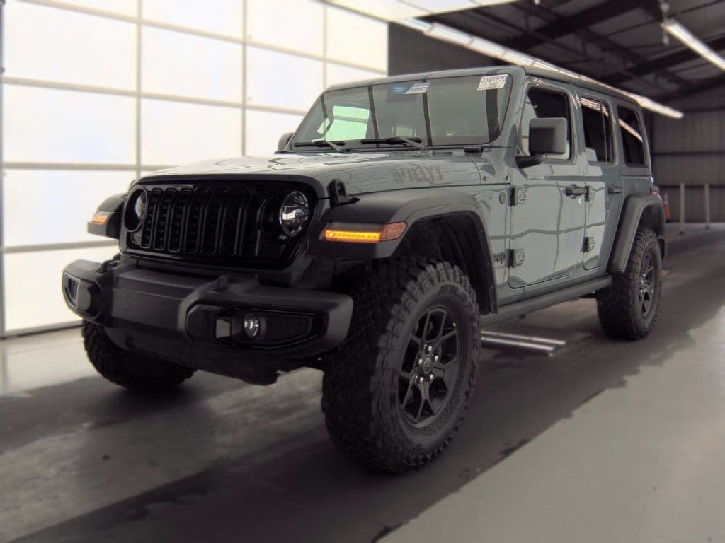 2024 Jeep Wrangler Sport — photo 1 of 6