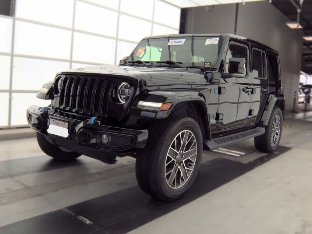 2022 Jeep Wrangler Base — photo 1 of 6