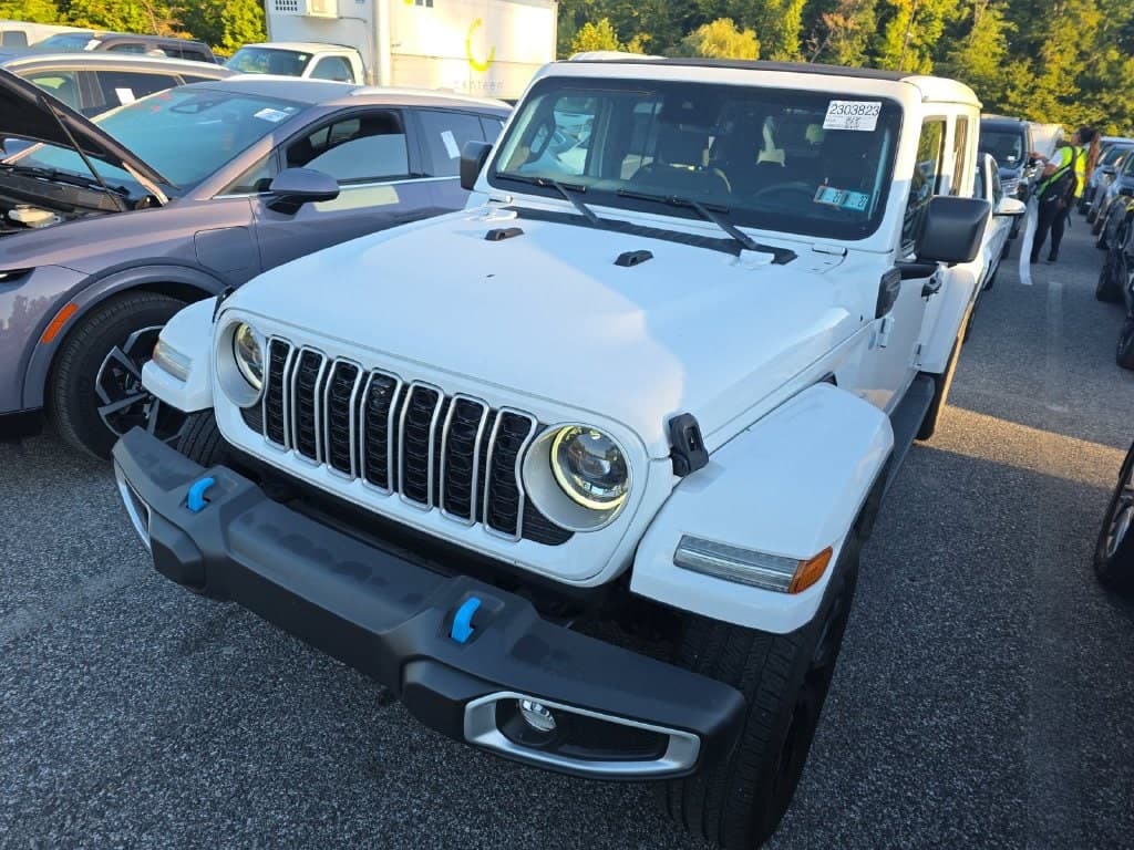 2024 Jeep Wrangler Base — photo 1 of 6