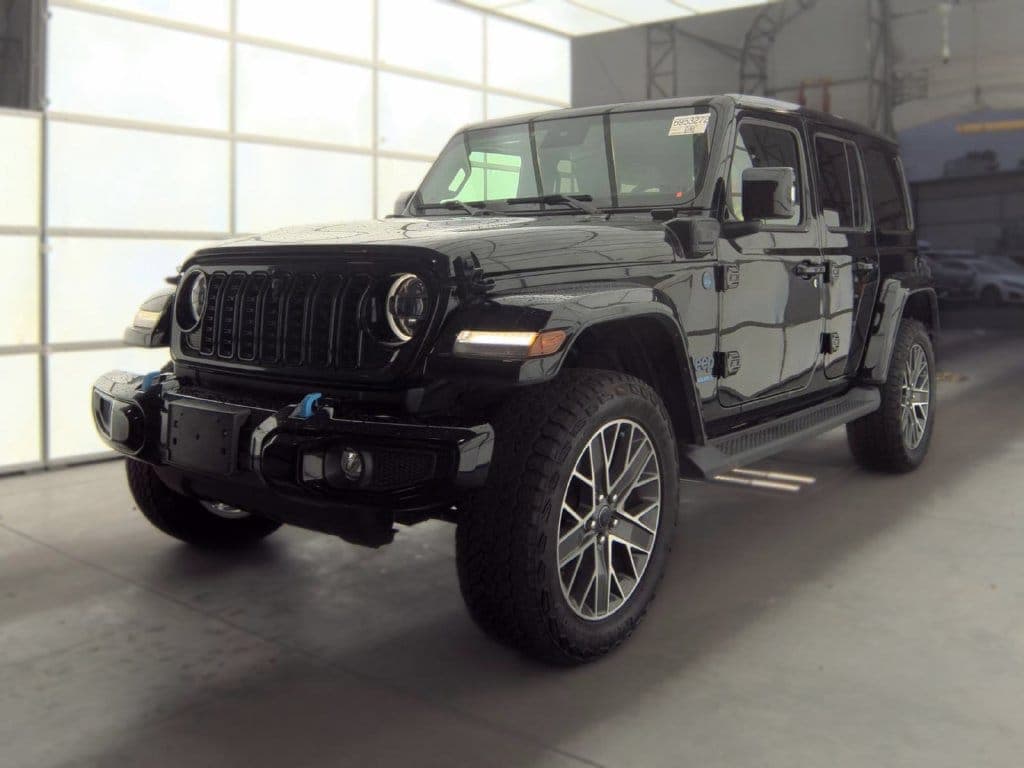 2024 Jeep Wrangler Base — photo 1 of 5