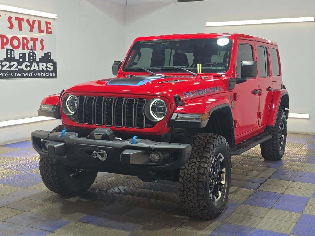 2024 Jeep Wrangler Base — photo 1 of 5