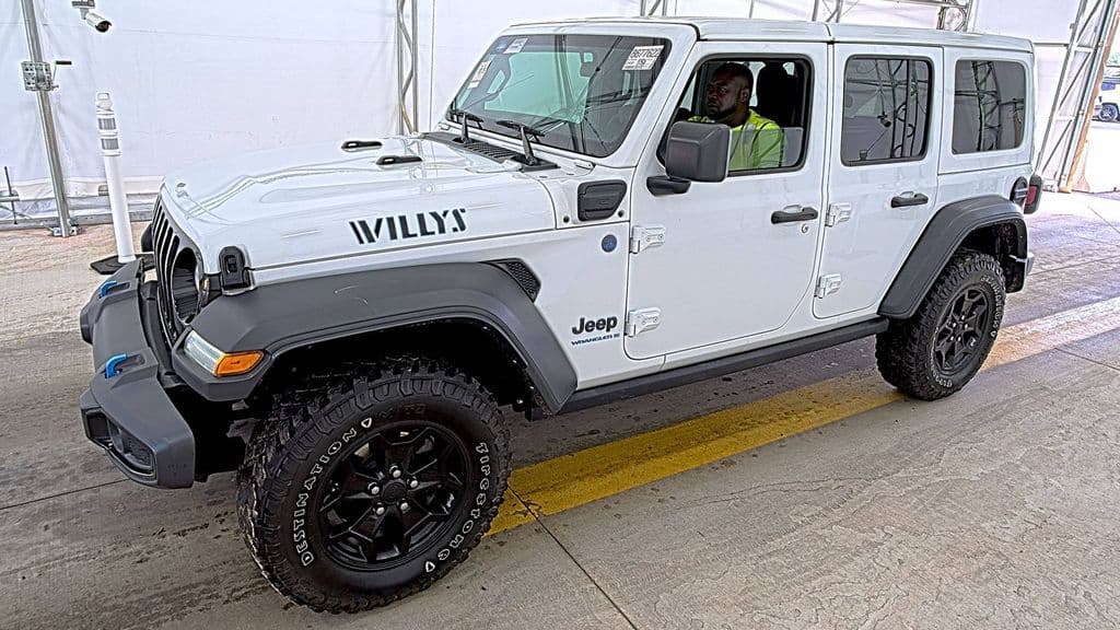 2023 Jeep Wrangler Willys — photo 1 of 6