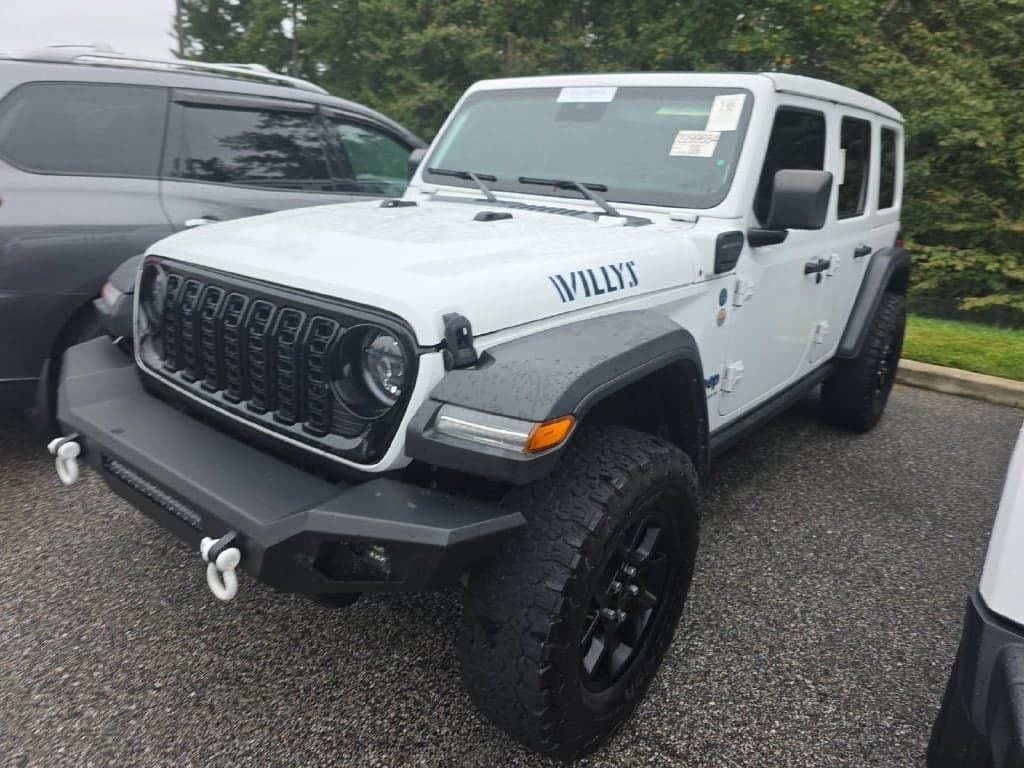 2024 Jeep Wrangler Base — photo 1 of 6