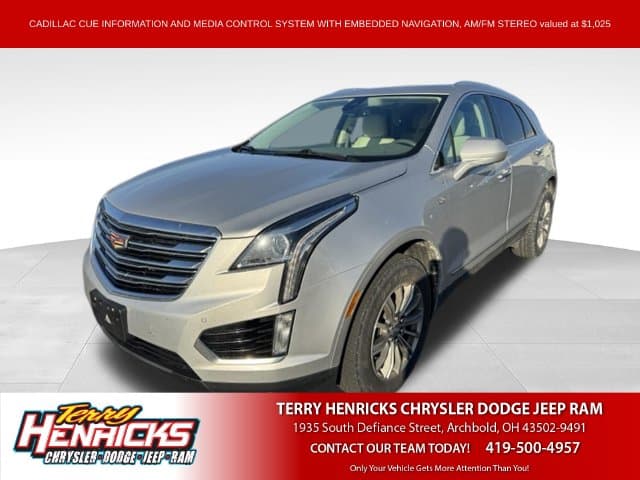 2017 Cadillac XT5 Base — photo 1 of 16