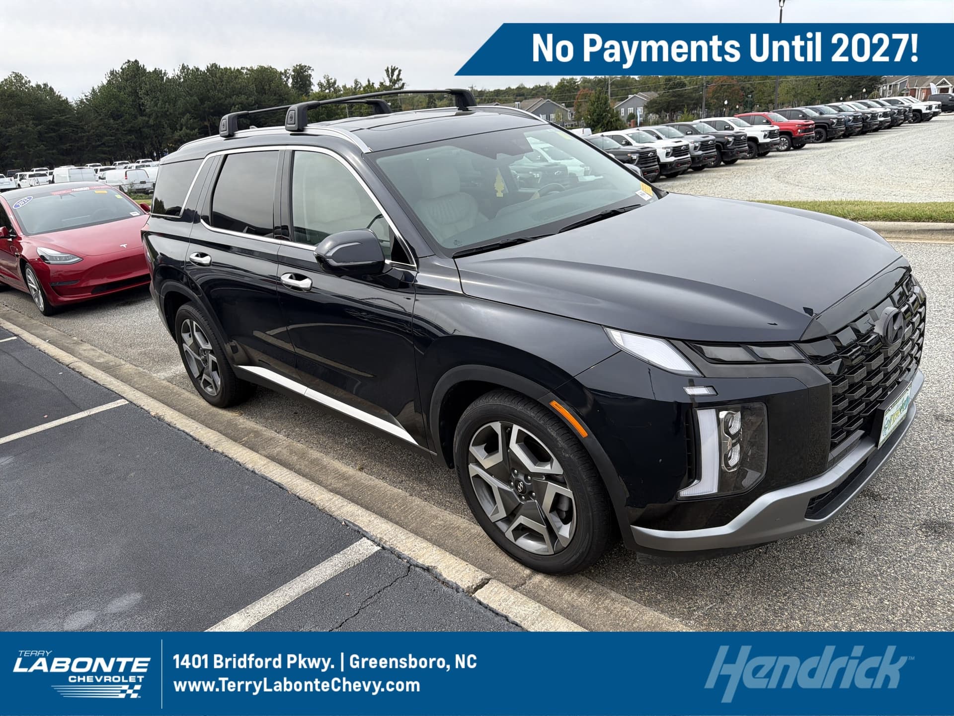 2024 Hyundai Palisade Limited — photo 1 of 12
