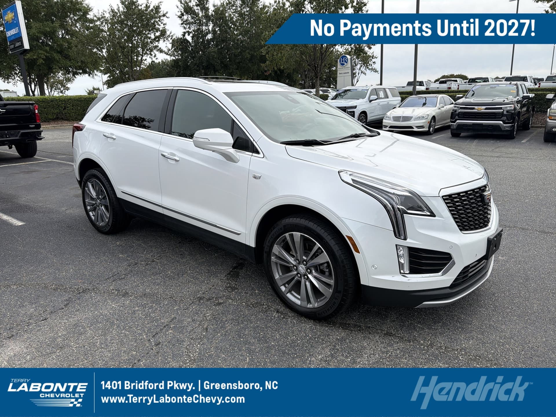 2023 Cadillac XT5 FWD Premium Luxury — photo 1 of 12