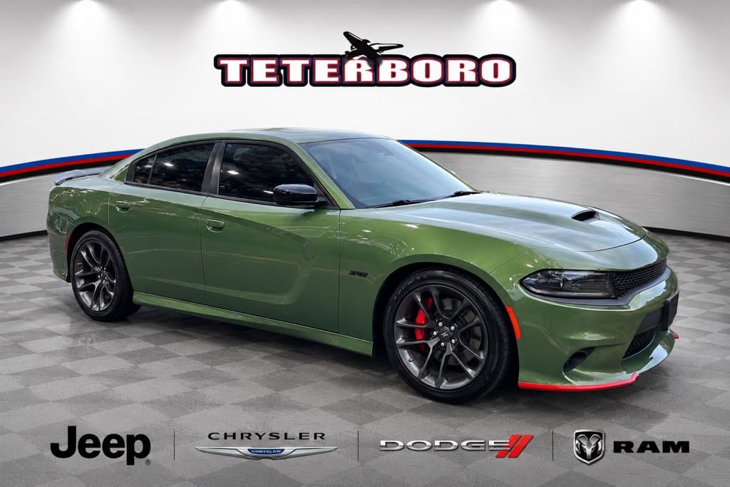2023 Dodge Charger R/T — photo 1 of 28