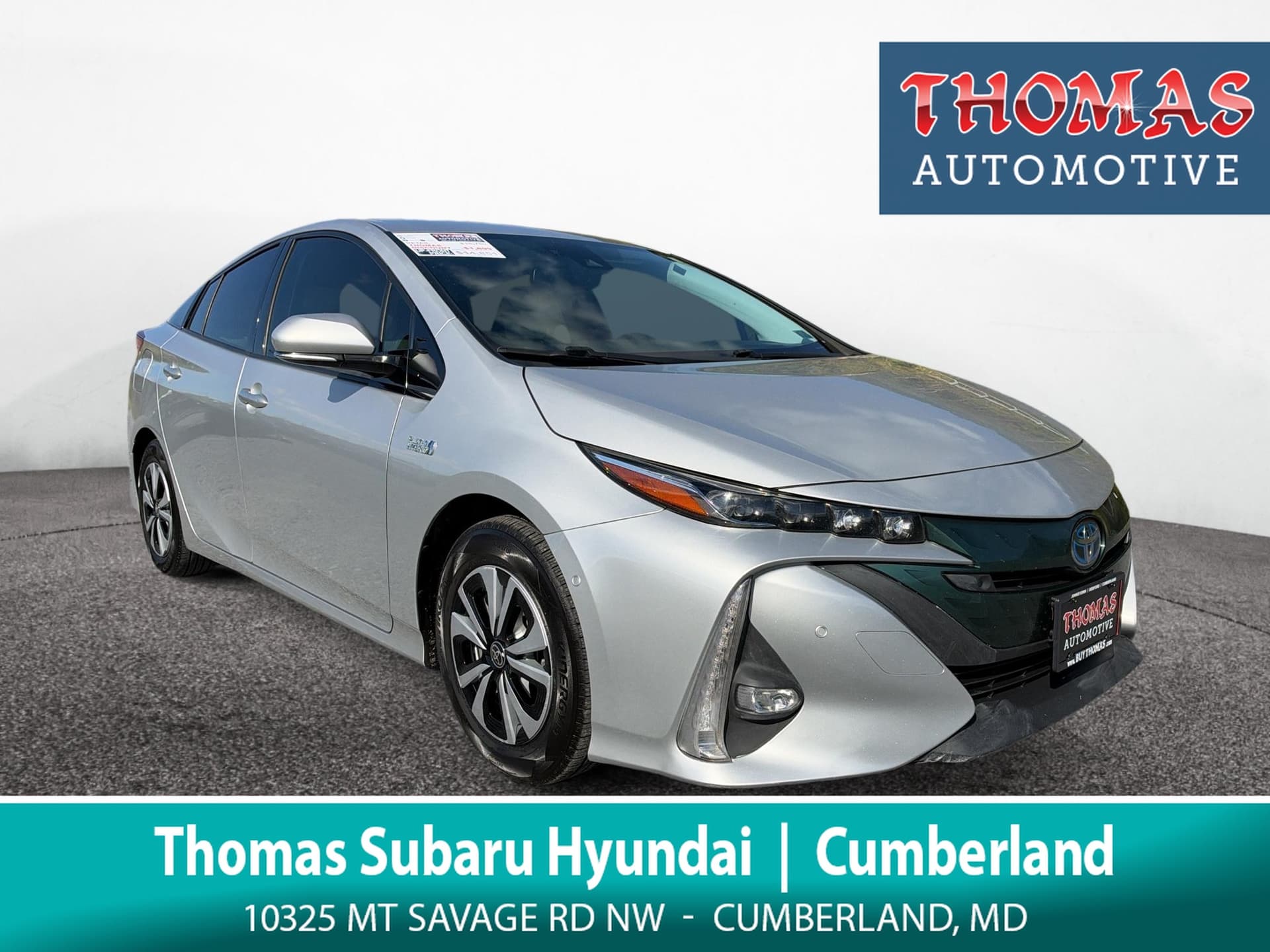 2017 Toyota Prius Prime Advanced — photo 1 of 38