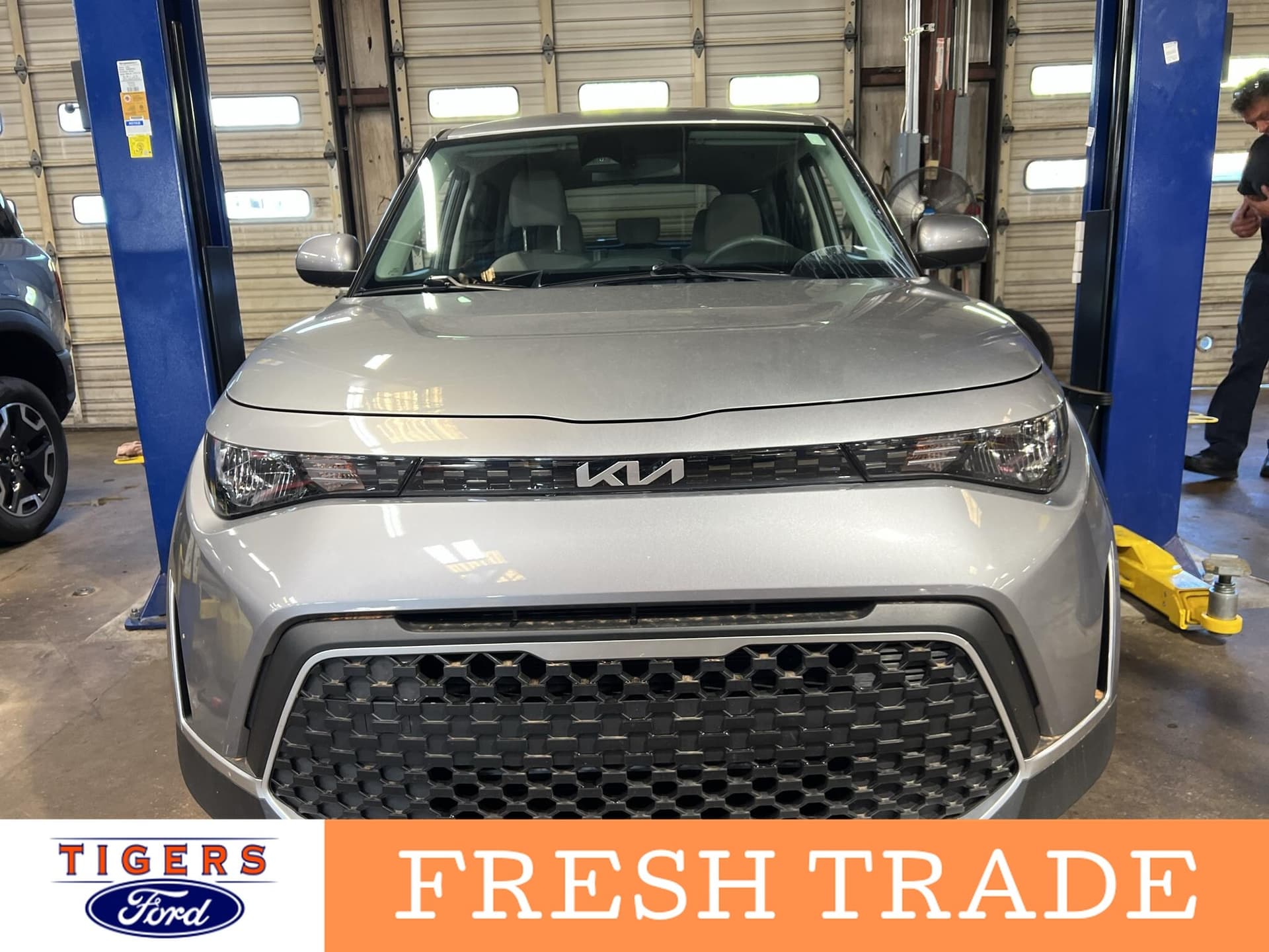 2025 Kia Soul LX — photo 1 of 3