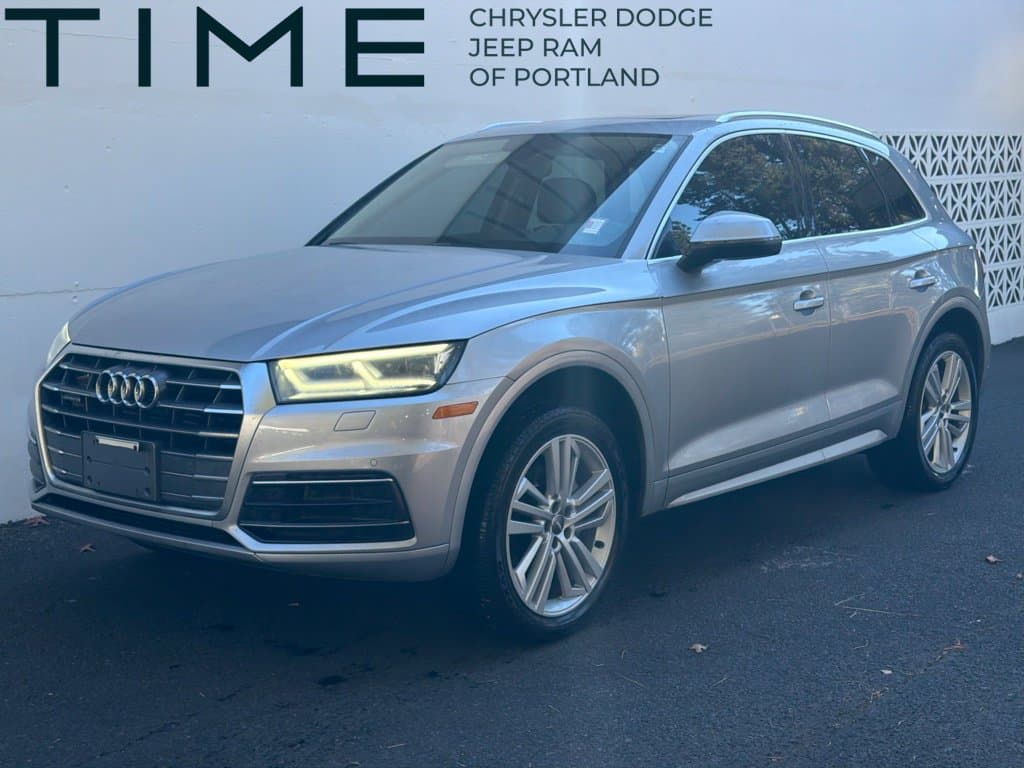 2018 Audi Q5 Base — photo 1 of 4