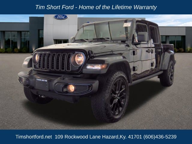 2025 Jeep Gladiator Sport — photo 1 of 7