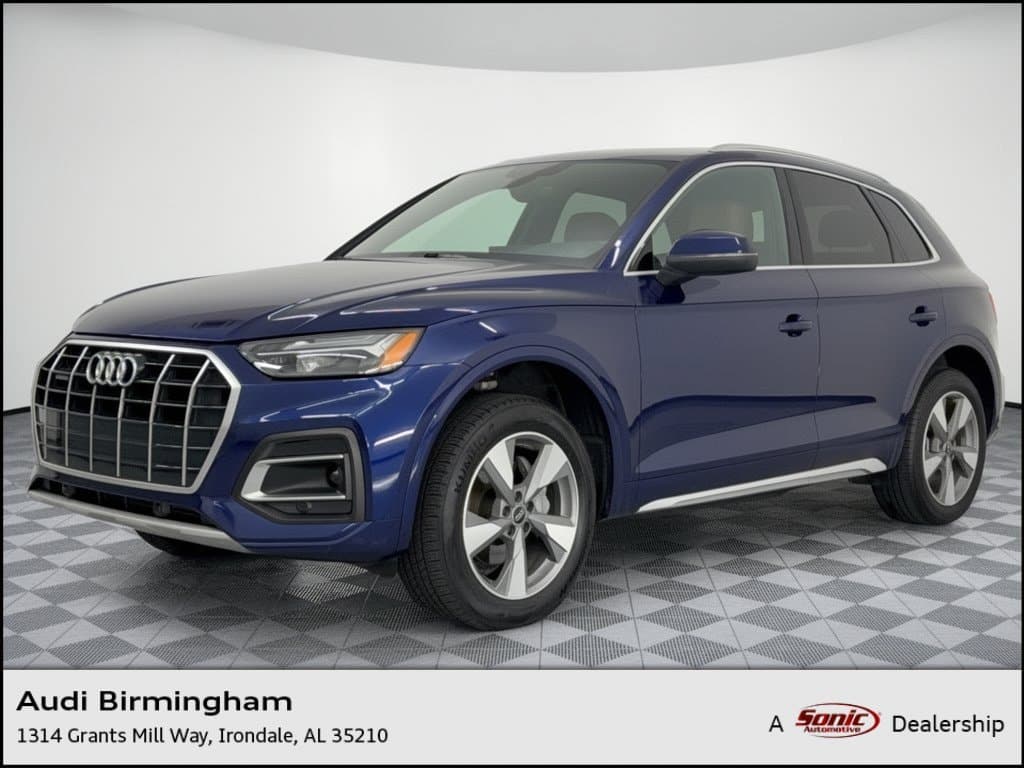 2023 Audi Q5 Premium — photo 1 of 30