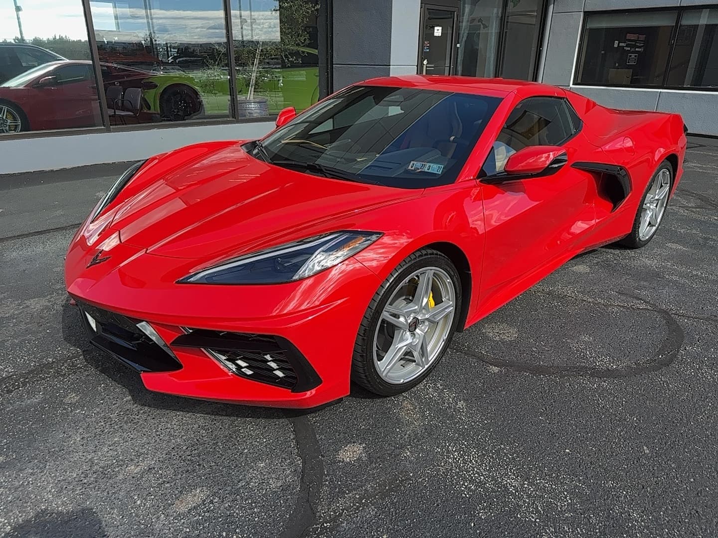 2025 Chevrolet Corvette Base — photo 1 of 23