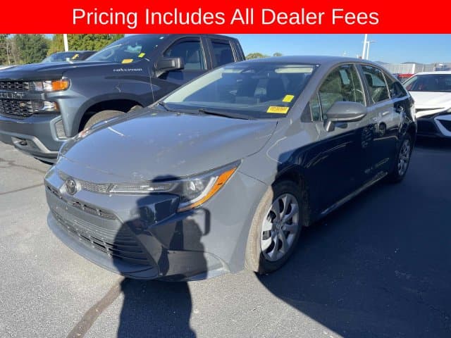 2023 Toyota Corolla LE — photo 1 of 13