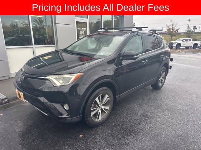 2018 Toyota RAV4 XLE — photo 1 of 11