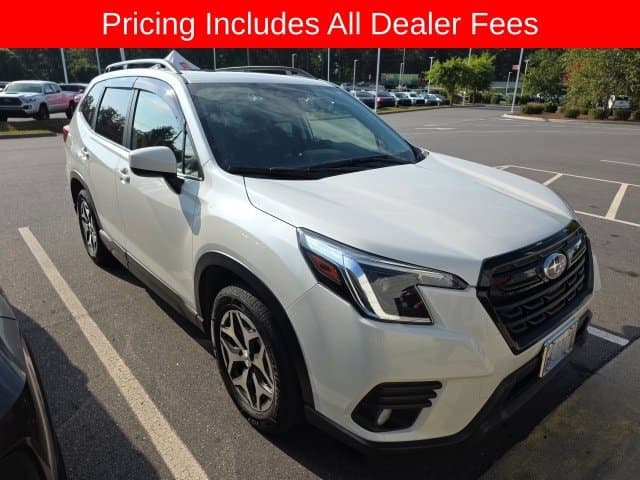 2023 Subaru Forester Premium — photo 1 of 19