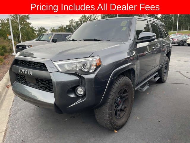 2023 Toyota 4Runner SR5 Premium — photo 1 of 13