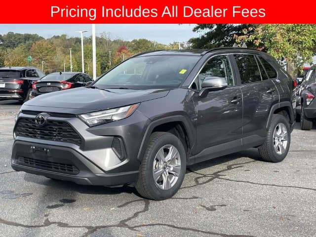 2025 Toyota RAV4 XLE — photo 1 of 31