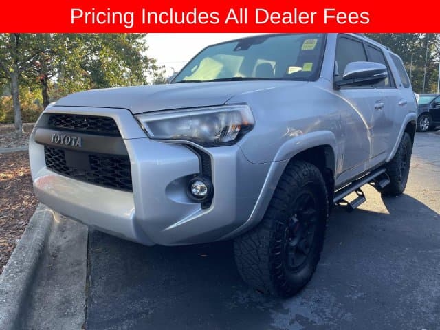 2024 Toyota 4Runner SR5 Premium — photo 1 of 13