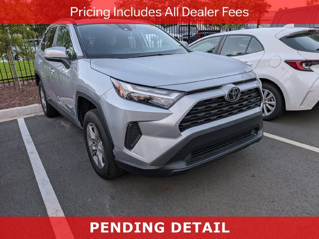 2025 Toyota RAV4 XLE — photo 1 of 11