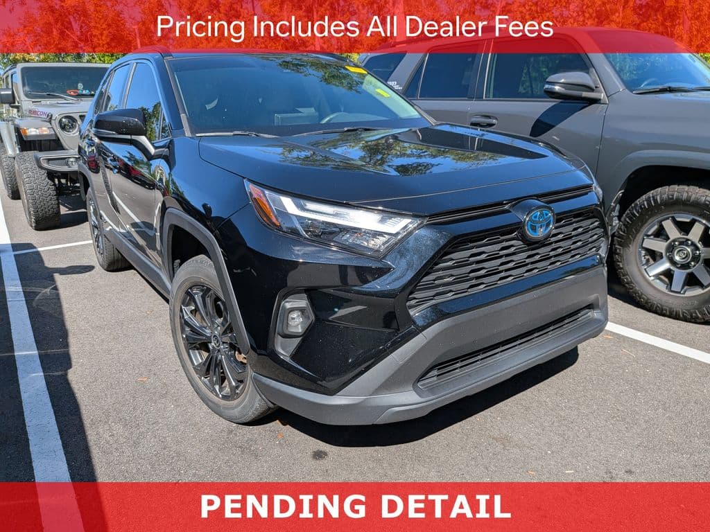 2024 Toyota RAV4 Hybrid XLE Premium — photo 1 of 11