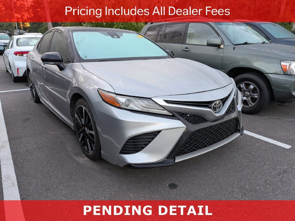 2019 Toyota Camry XSE — photo 1 of 11