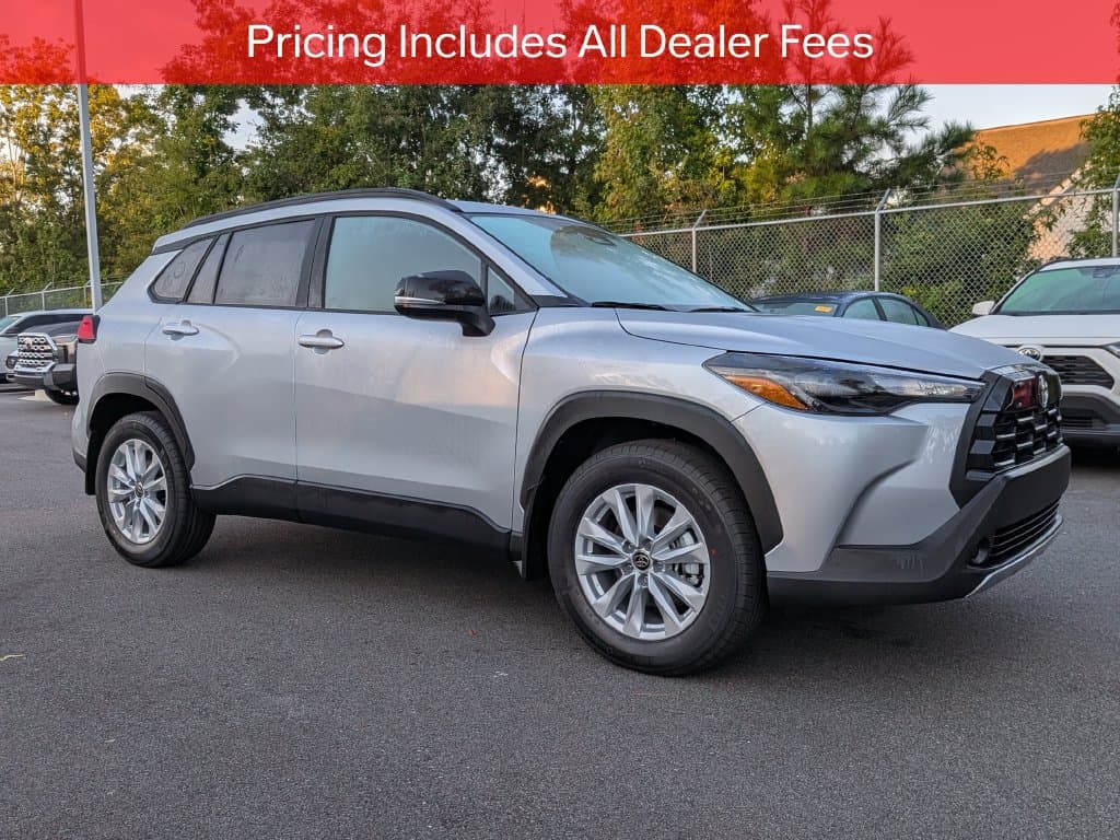 2026 Toyota Corolla Cross LE — photo 1 of 52