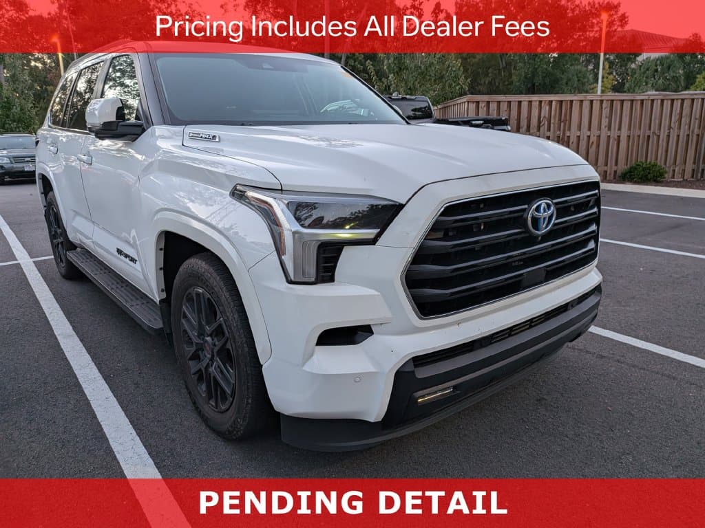 2024 Toyota Sequoia SR5 — photo 1 of 11