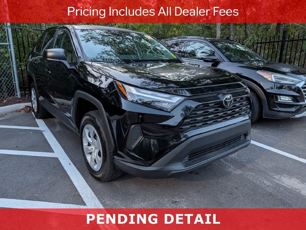 2025 Toyota RAV4 LE — photo 1 of 11